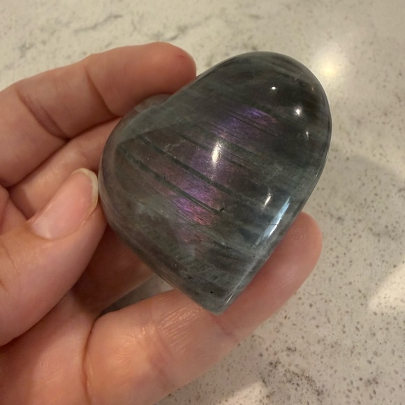 Labradorite Heart - Picture 4 of 5